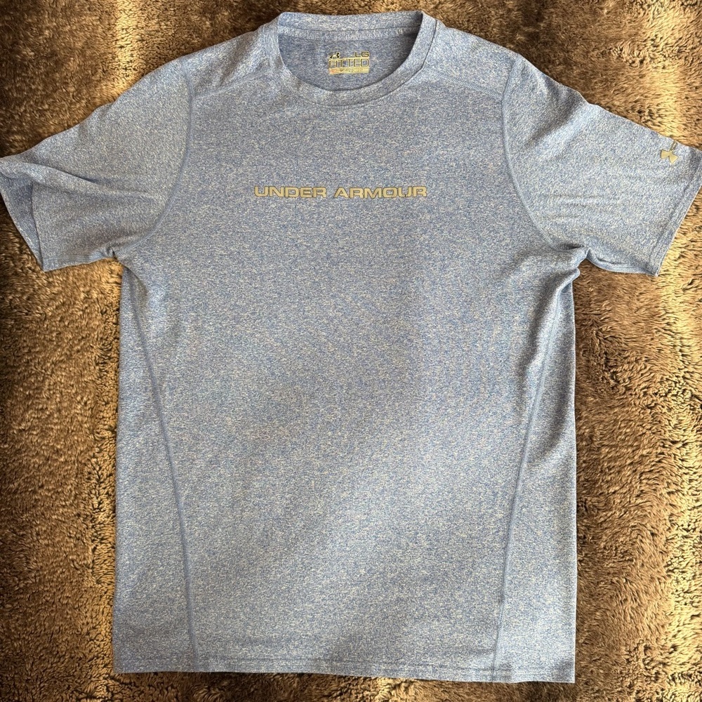 Under Armour Men's Light Blue T-Shirt